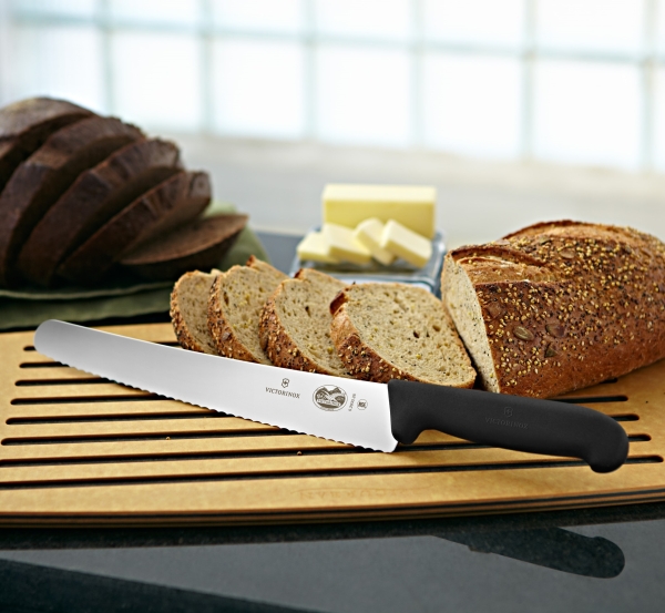 10.25" Curved Bread Knife