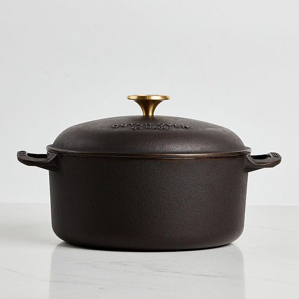 Cast Iron Dutch Oven 5.5qt